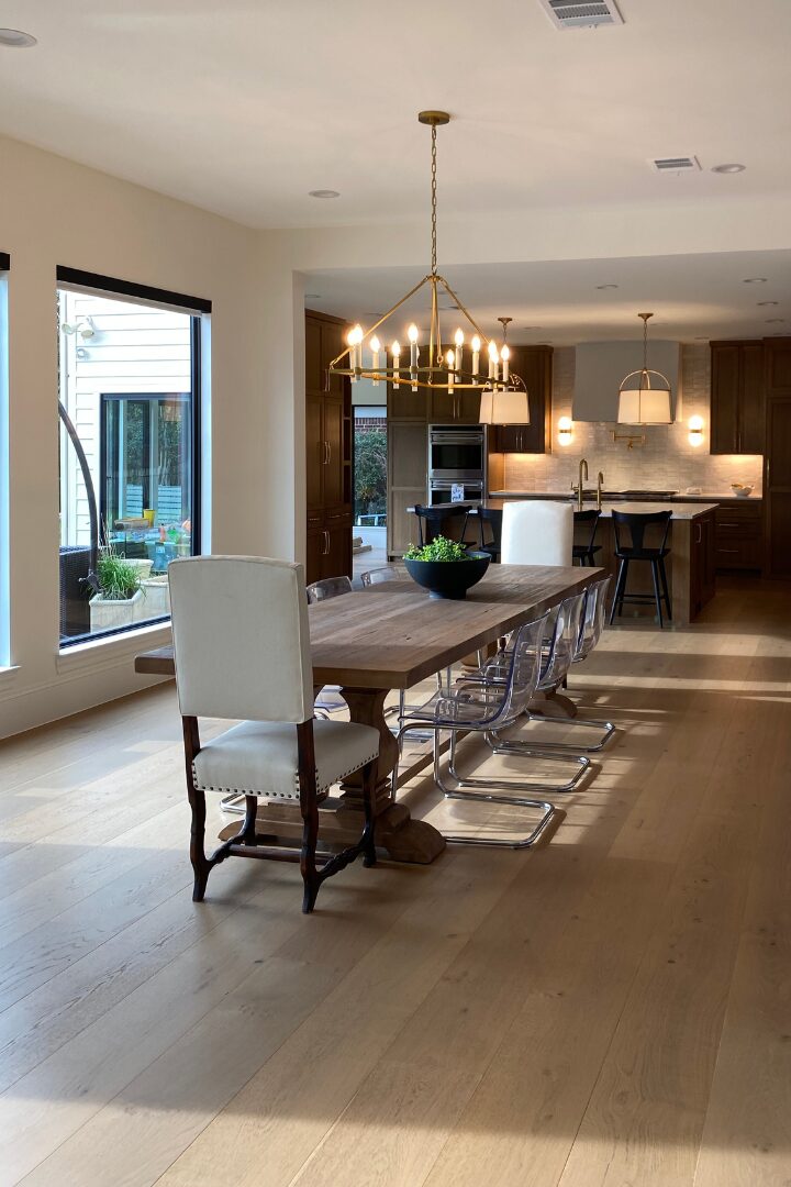 Minimalist Dining Room by Studio Fain